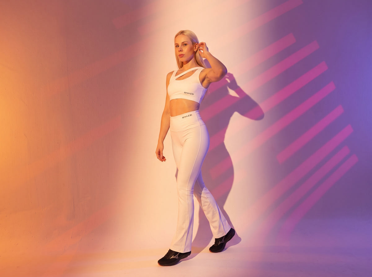 Vitta Twist Top